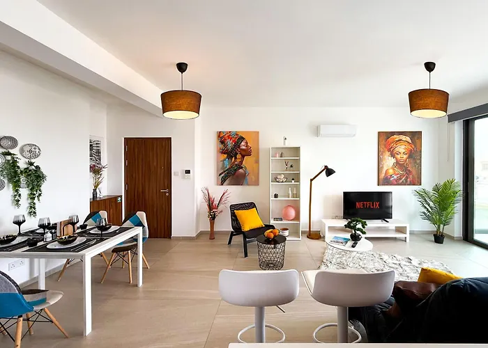 Daire Sunset Balcony And Espresso Station