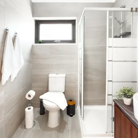 Апартаменты Sunset Balcony And Espresso Station *