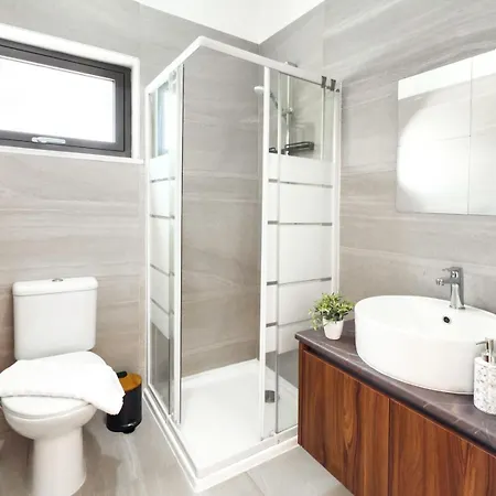 Sunset Balcony And Espresso Station Apartment *