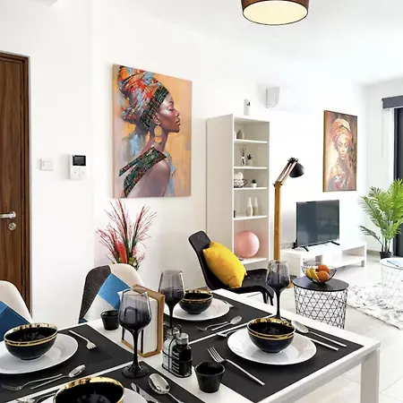 Апартаменты Sunset Balcony And Espresso Station *