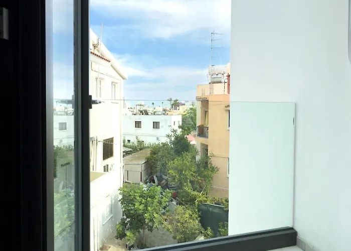 Sunset Balcony And Espresso Station Apartment *