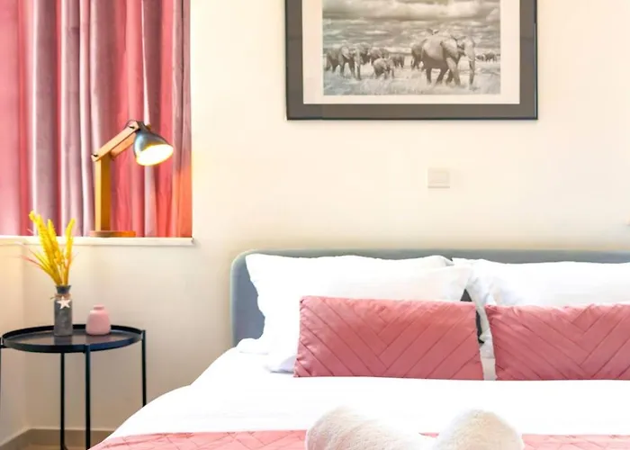 Sunset Balcony And Espresso Station Apartment *